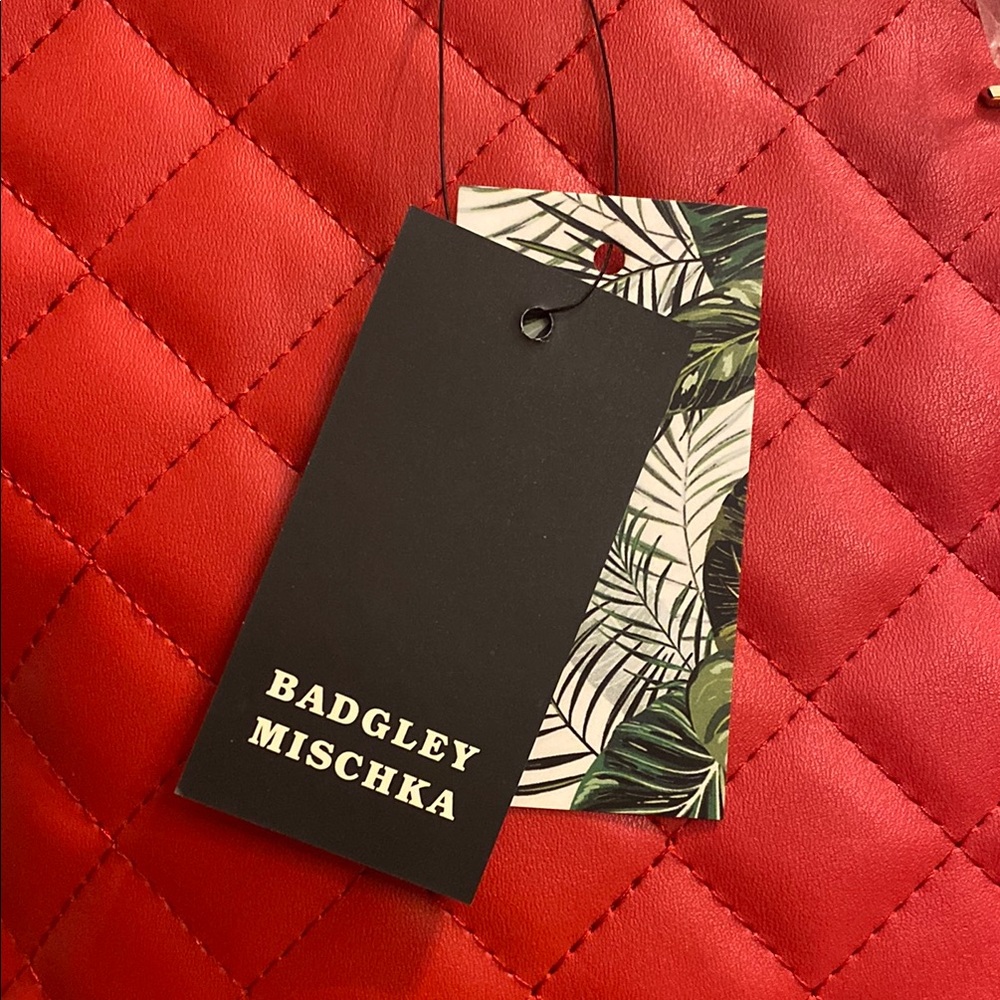 Badgley Mischka Red Quilted Chain Strap Shoulder Bag - Picture 3 of 11